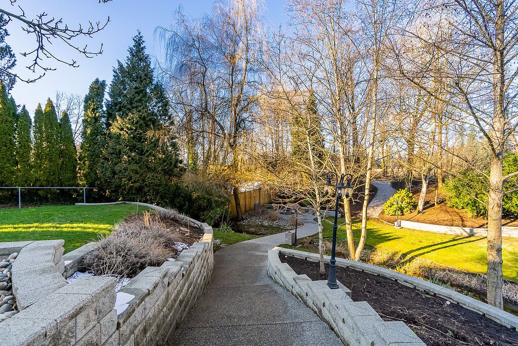 Photo of Outdoor in Walnut Grove