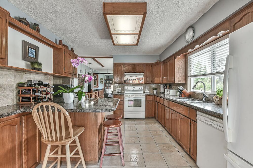 Photo of Kitchen in Maple Ridge