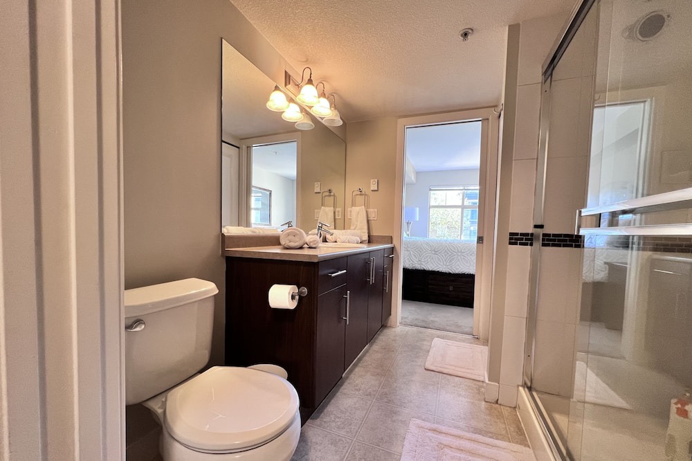 Photo of Bathroom in Maple Ridge