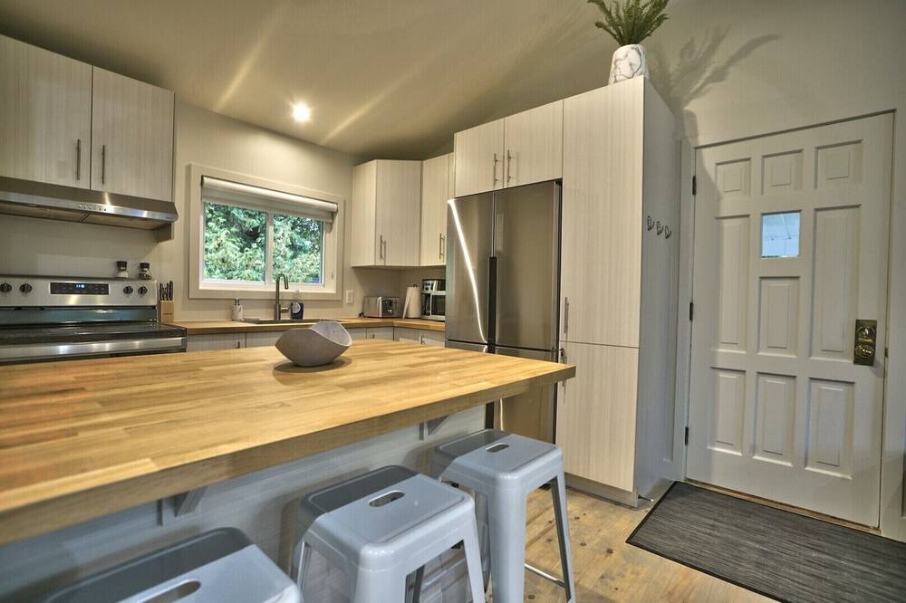 Photo of Kitchen in Magog