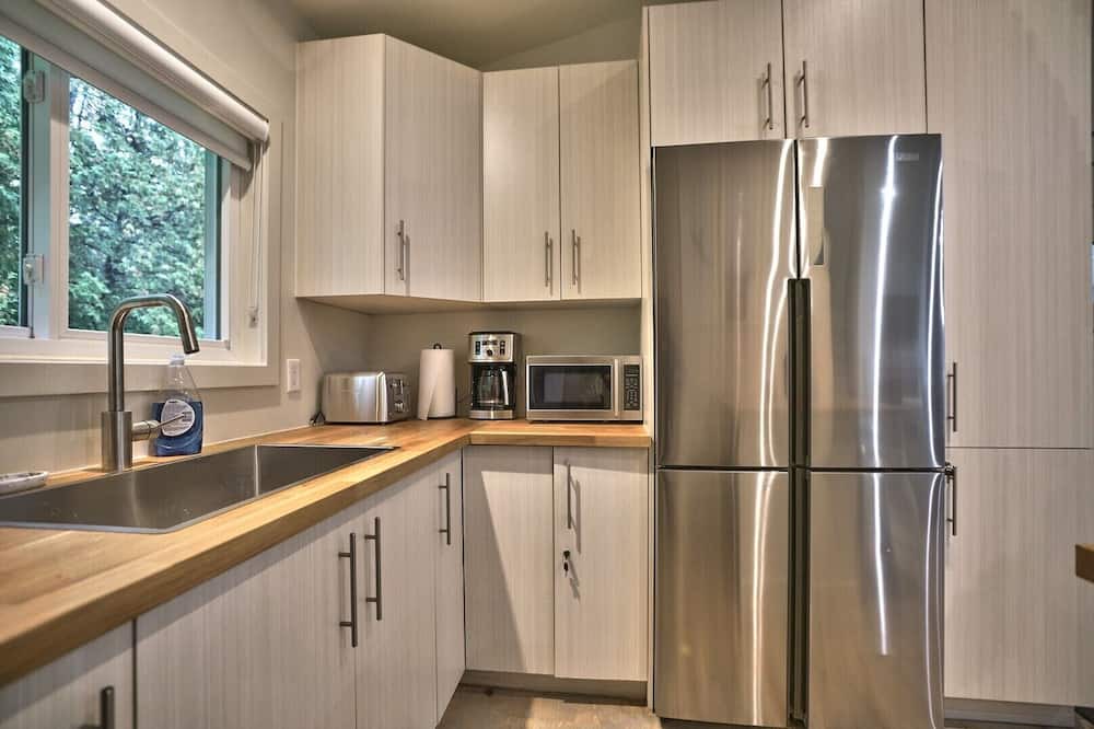 Photo of Kitchen in Magog
