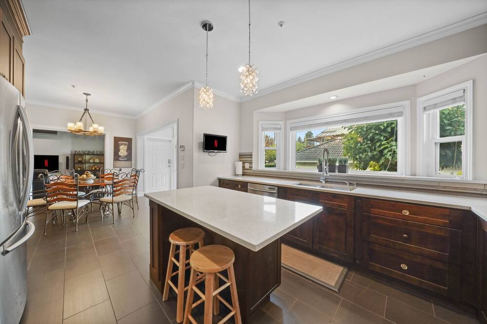 Photo of Kitchen in Arbutus Ridge
