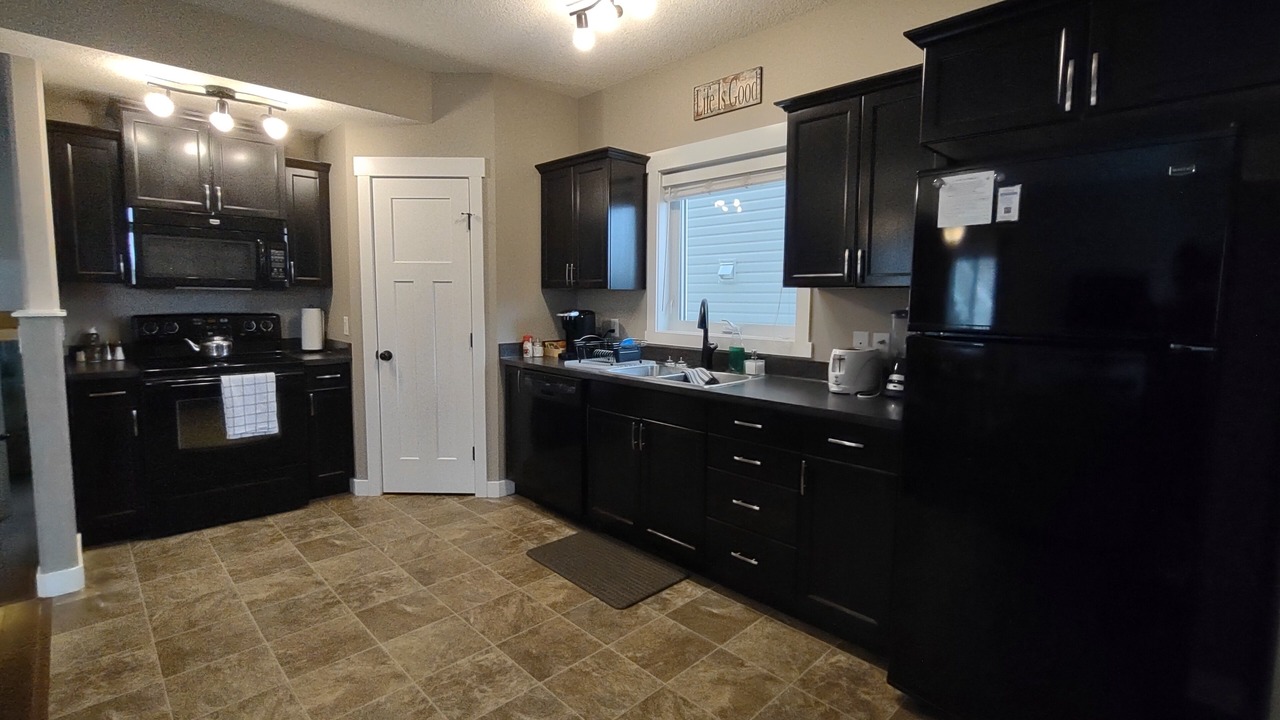 Photo of Kitchen in Grande Prairie