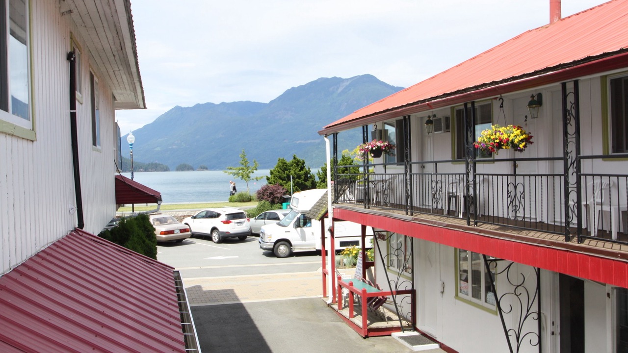 Photo of Outdoor in Harrison Hot Springs