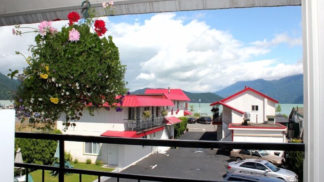 Photo of Outdoor in Harrison Hot Springs