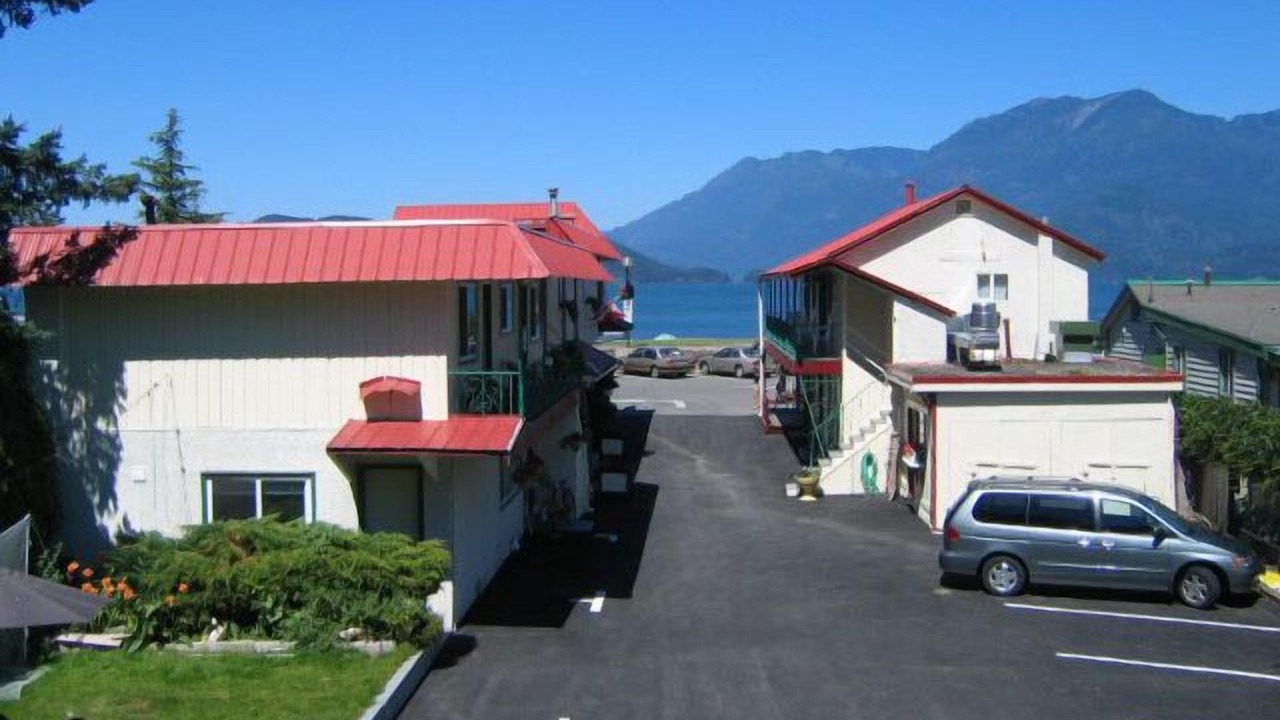Photo of Outdoor in Harrison Hot Springs
