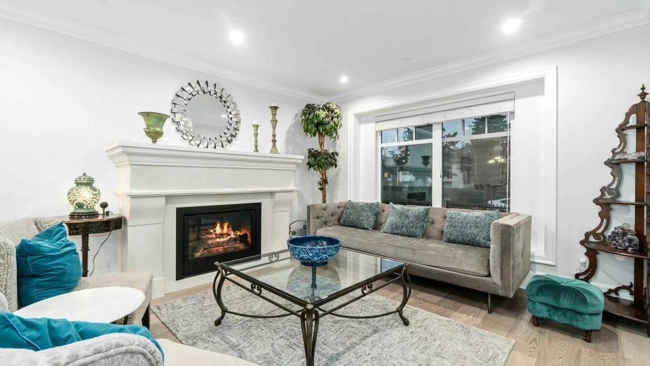 Photo of Livingroom in Vancouver South