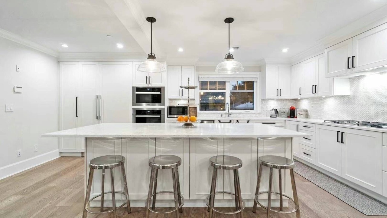 Photo of Kitchen in Vancouver South