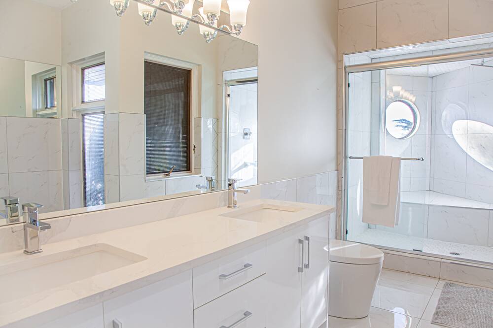 Photo of Bathroom in Lower Sumas Mountain