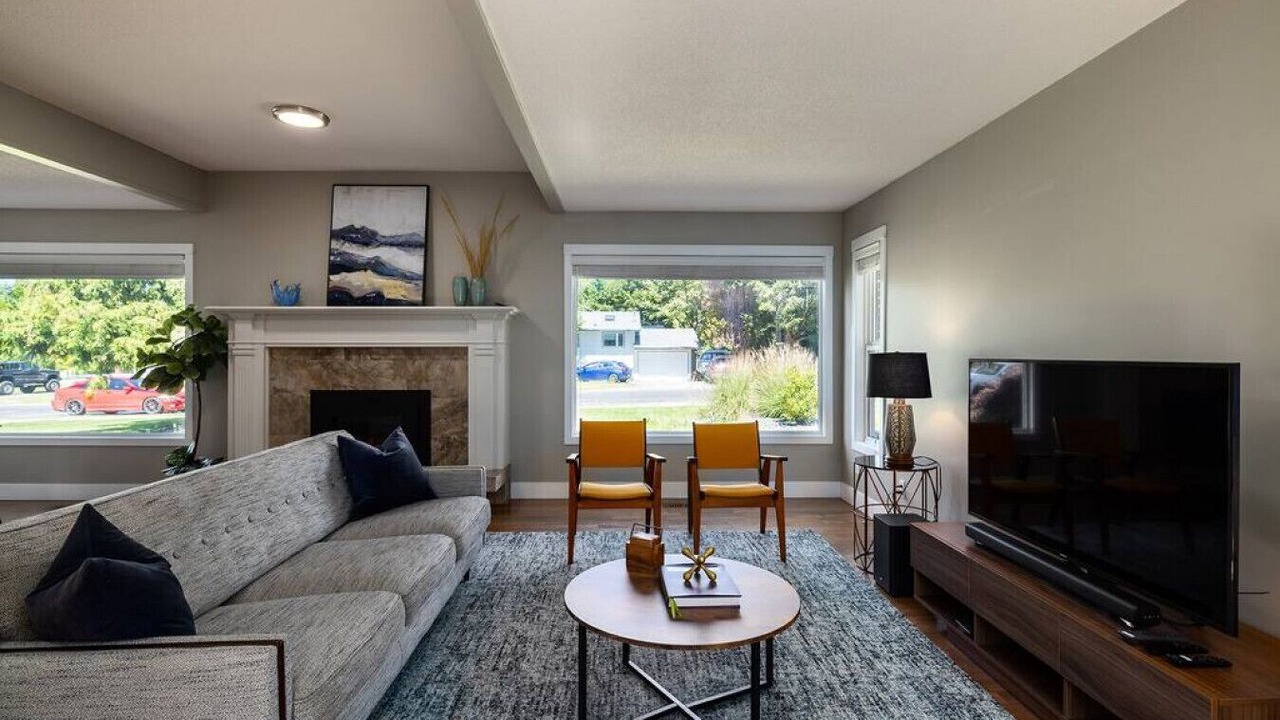 Photo of Livingroom in Lower Mission