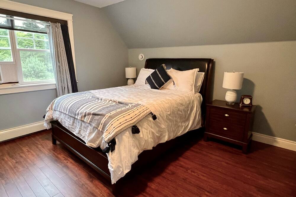 Photo of Bedroom in Clark's Harbour