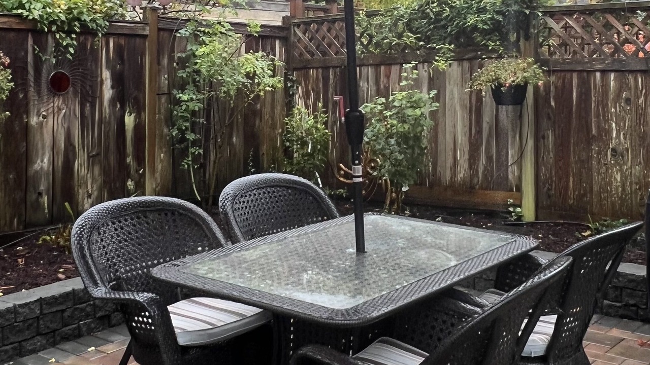 Photo of Outdoor in James Bay