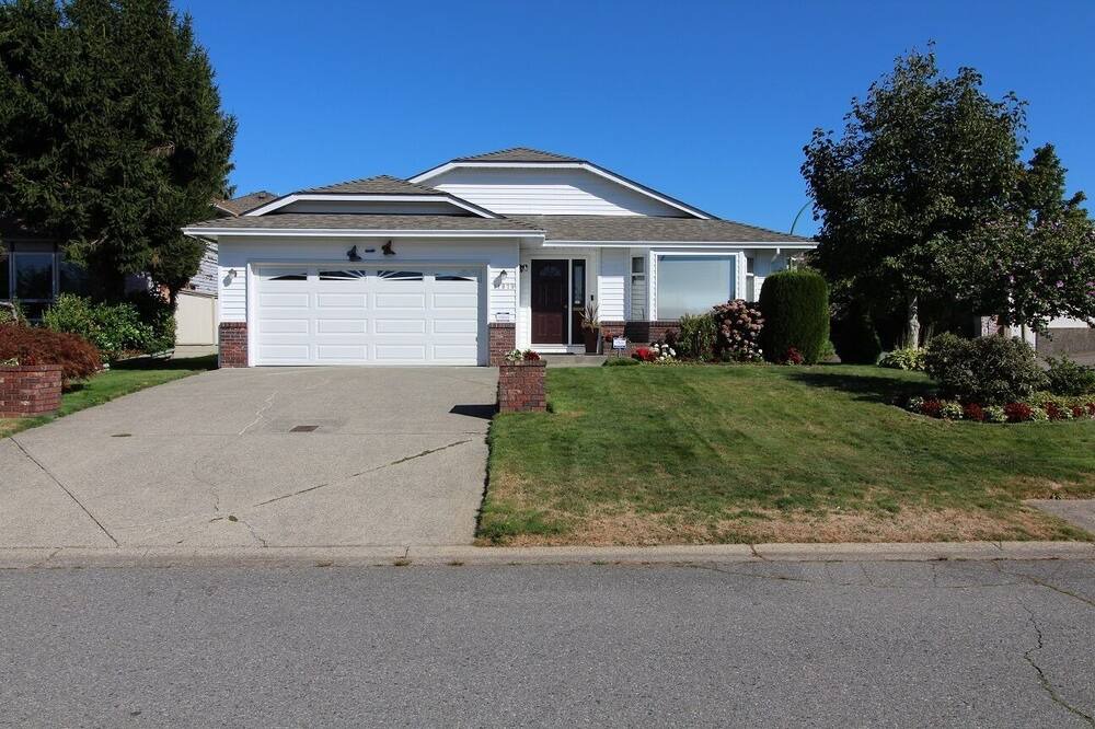 Photo of Outdoor in Surrey Newton