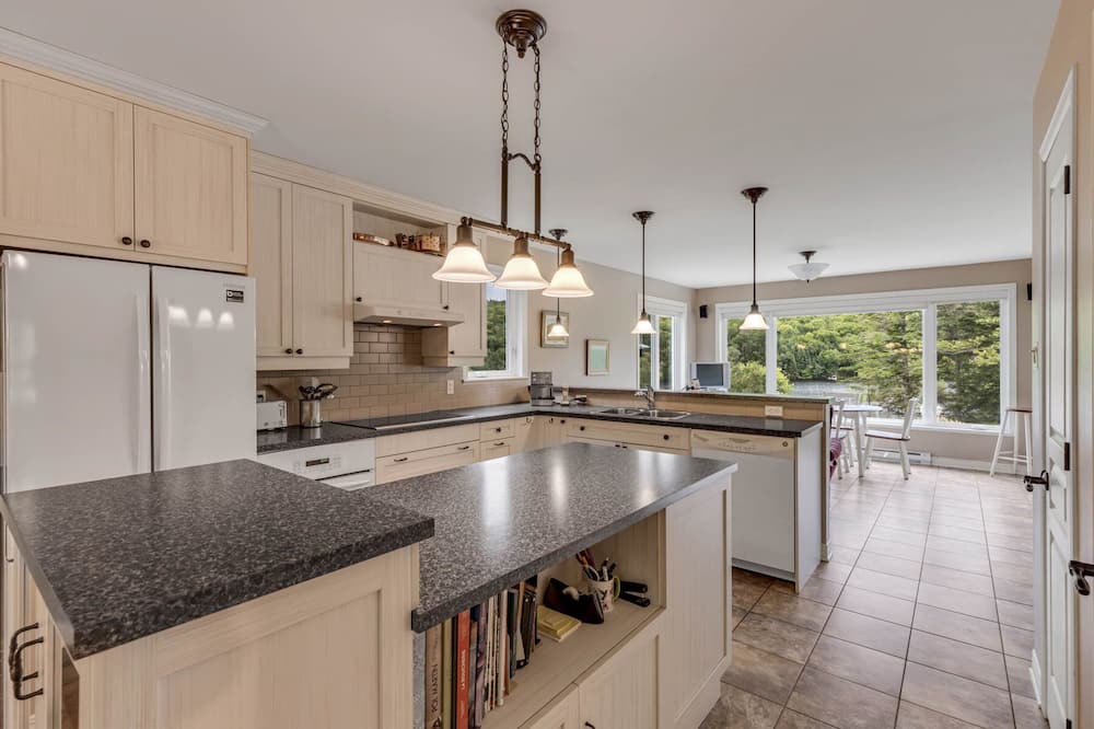Photo of Kitchen in Lac Beauport