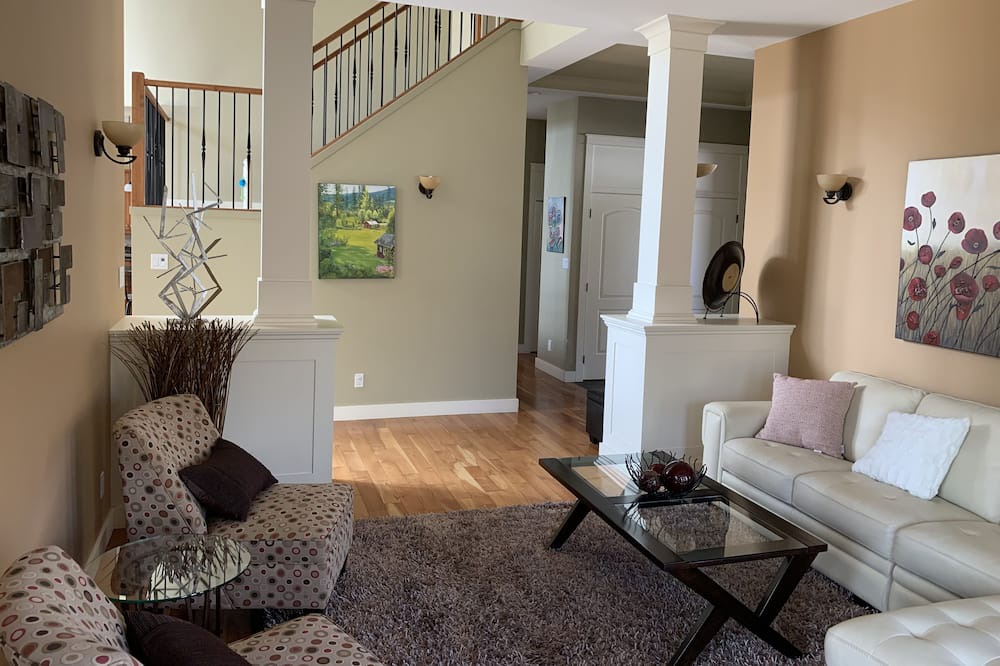 Photo of Livingroom in Coldstream