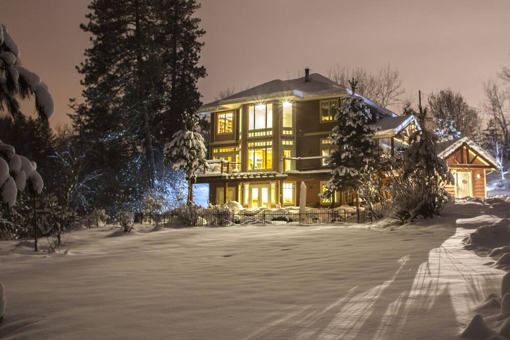 Photo of Outdoor in Coldstream