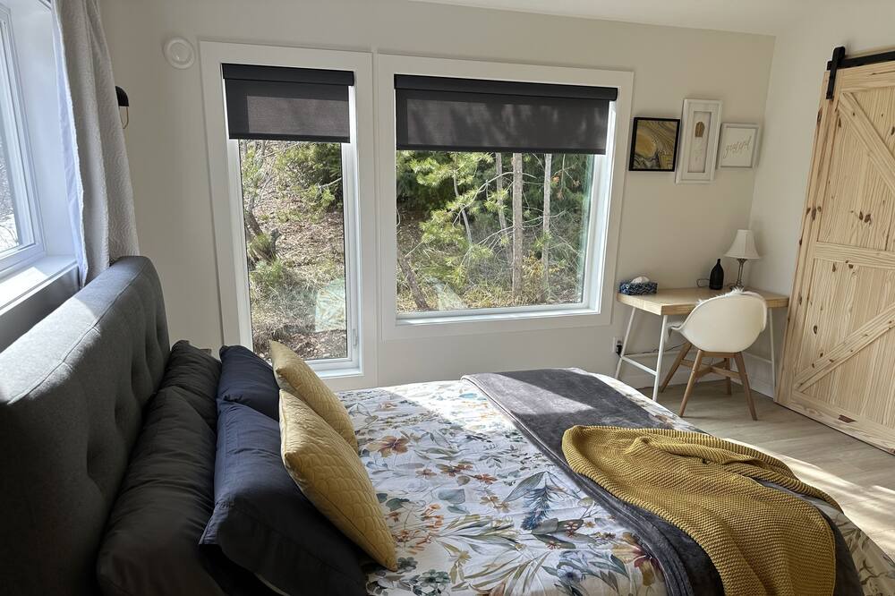 Photo of Bedroom in Shawnigan Lake