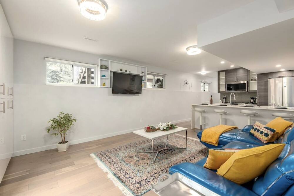 Photo of Livingroom in Canyon Heights