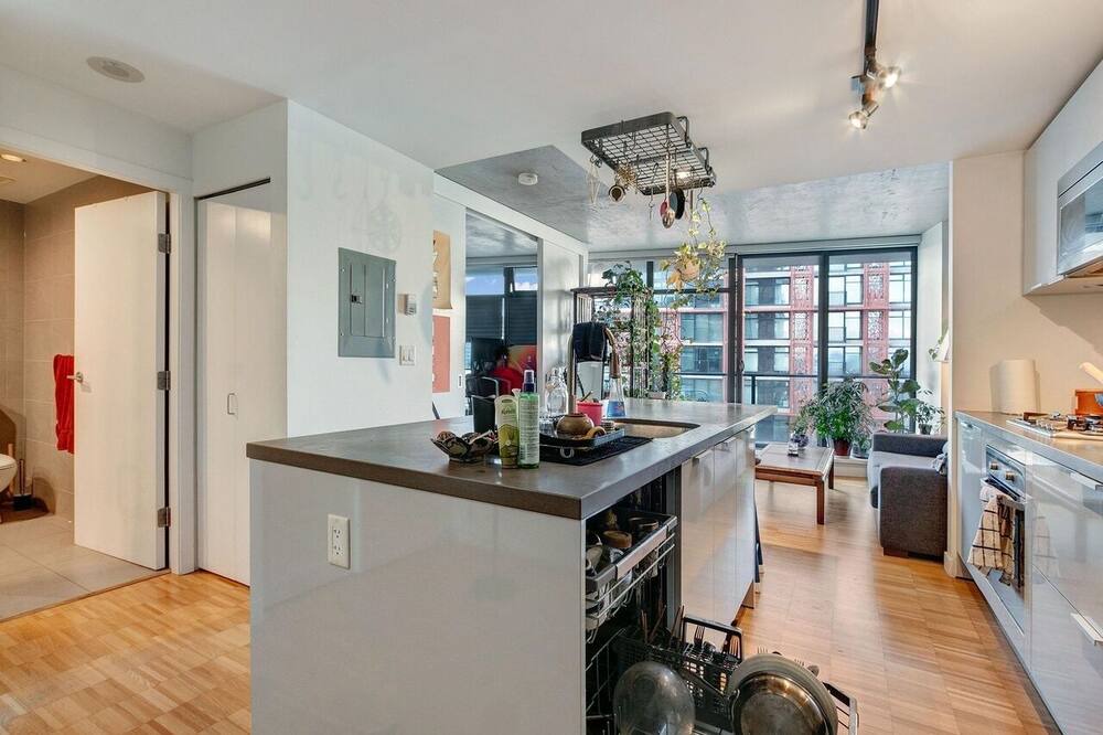 Photo of Kitchen in Crosstown