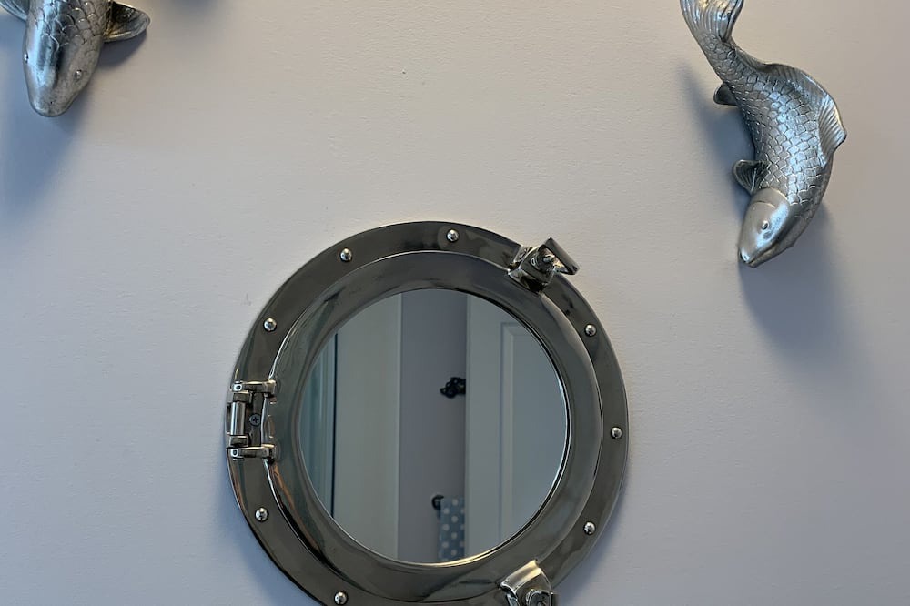 Photo of Bathroom in Earls Cove