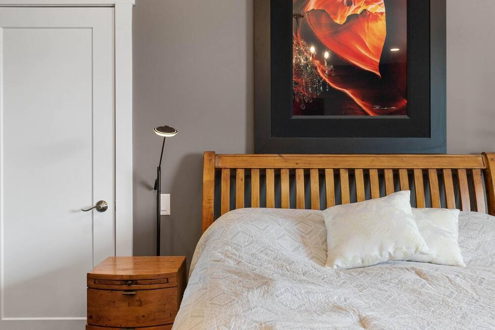 Photo of Bedroom in Vernon