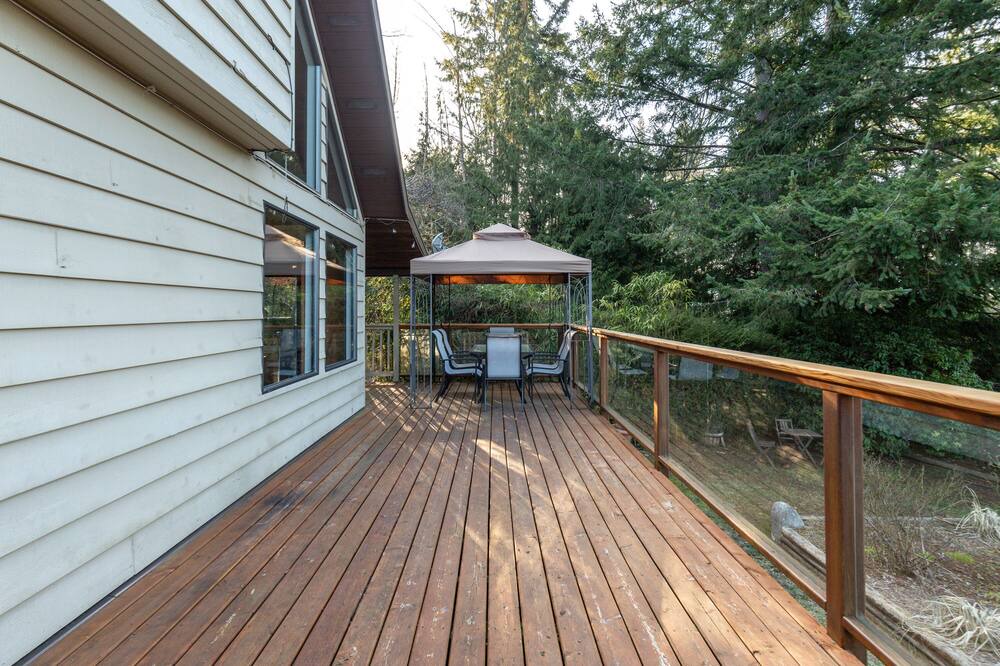 Photo of Outdoor in Sandy Hook