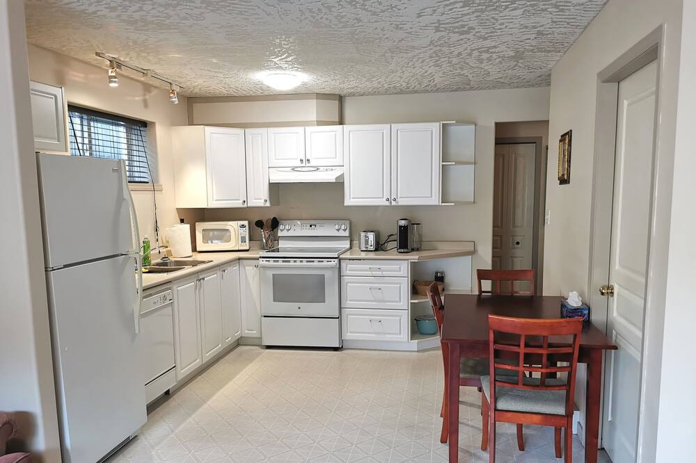 Photo of Kitchen in Saanich West
