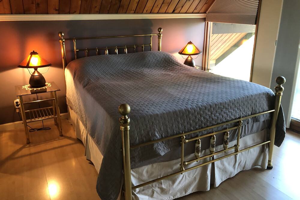 Photo of Bedroom in Regional District of Nanaimo