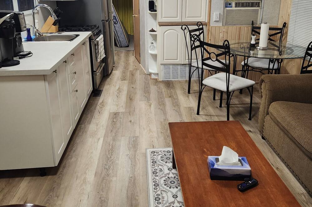 Photo of Kitchen in Lindell Beach