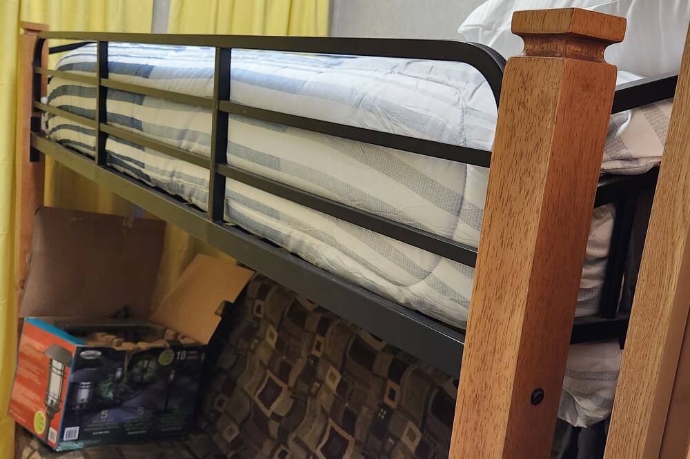 Photo of Bedroom in Lindell Beach