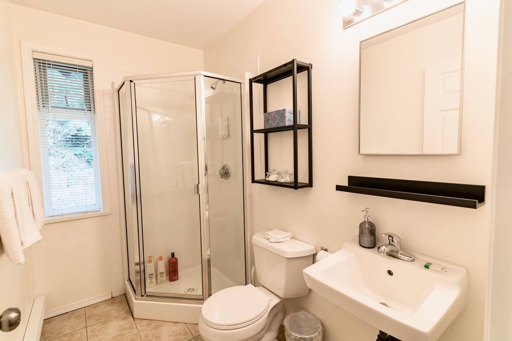 Photo of Bathroom in Port Moody