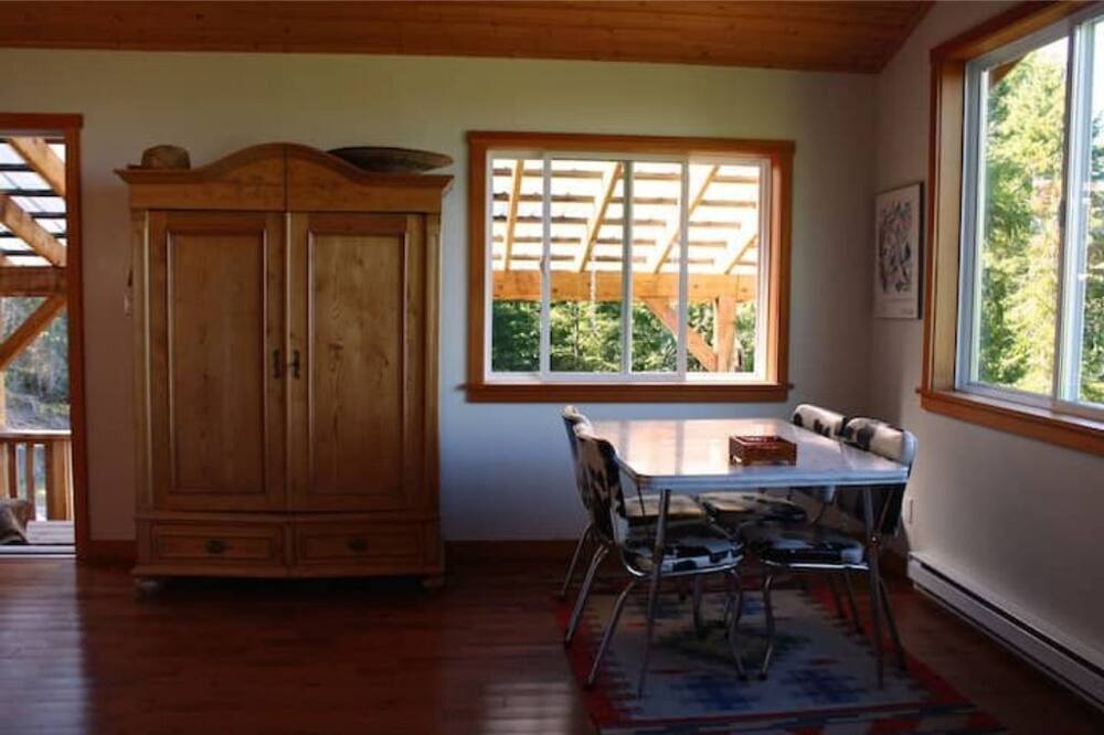 Photo of Others in Galiano