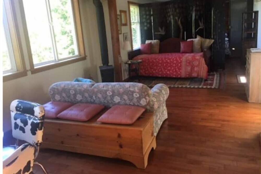 Photo of Bedroom in Galiano