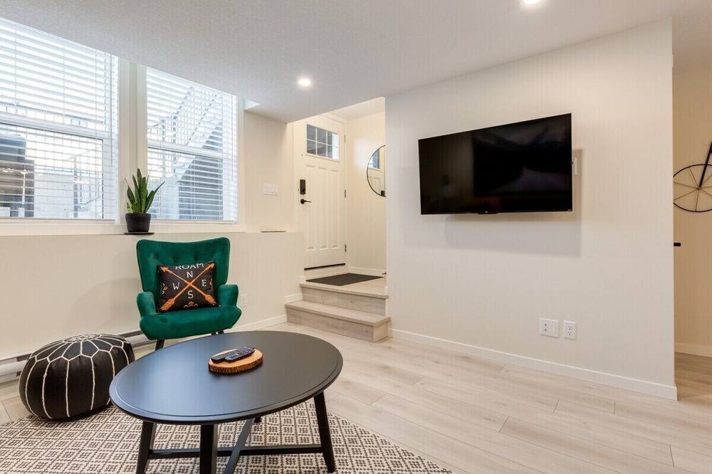 Photo of Livingroom in Cranston