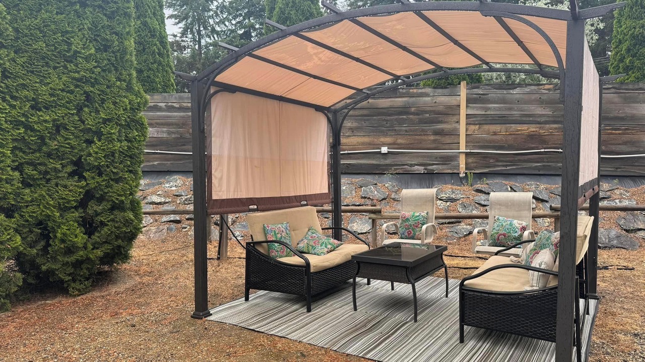 Photo of Outdoor in Blind Bay