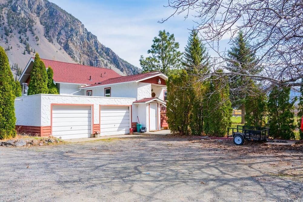 Photo of Others in Okanagan-Similkameen