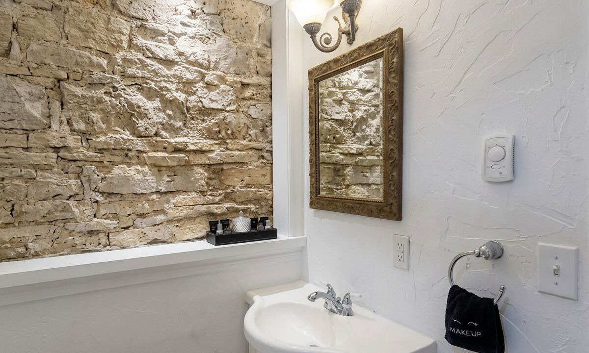 Photo of Bathroom in Fergus