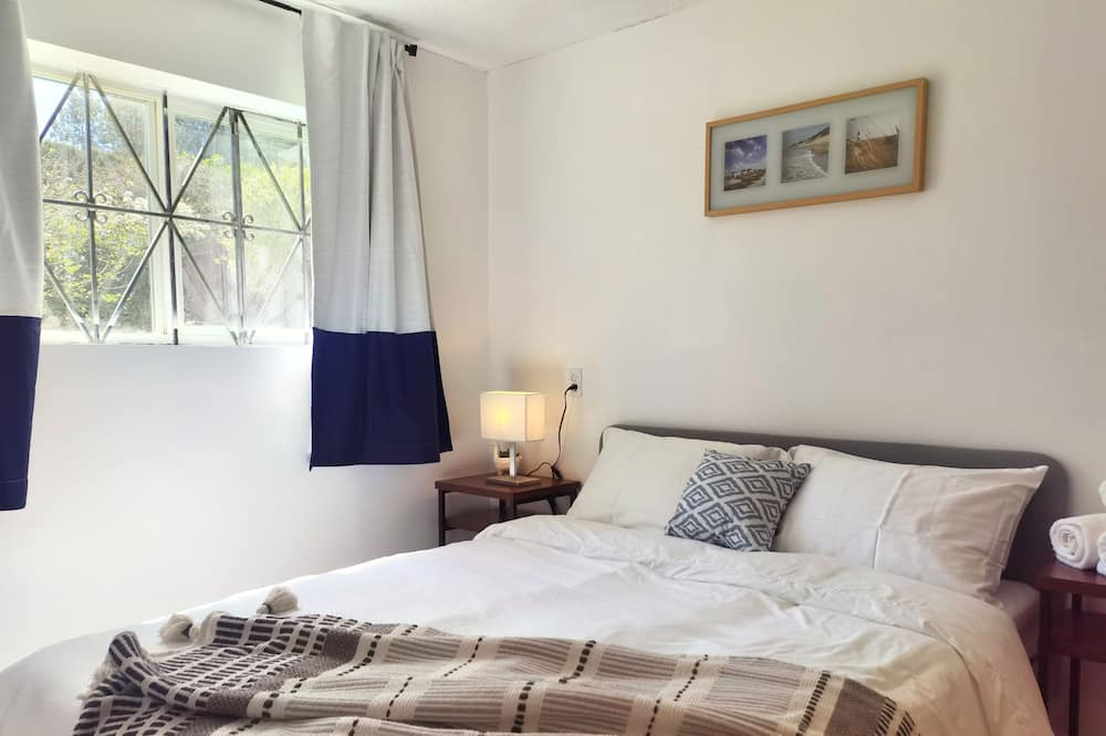 Photo of Bedroom in South Surrey
