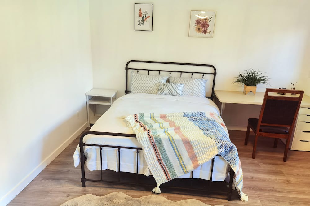 Photo of Bedroom in South Surrey