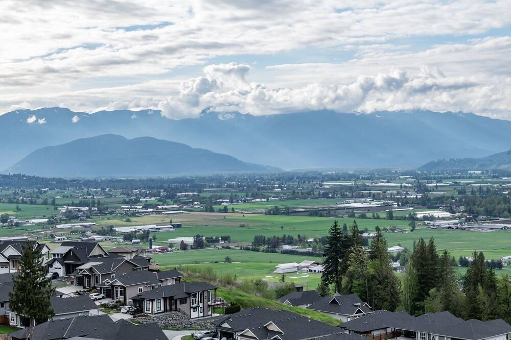 Photo of Outdoor in Eastern Hillsides