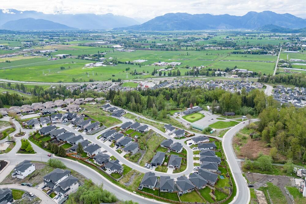 Photo of Outdoor in Eastern Hillsides