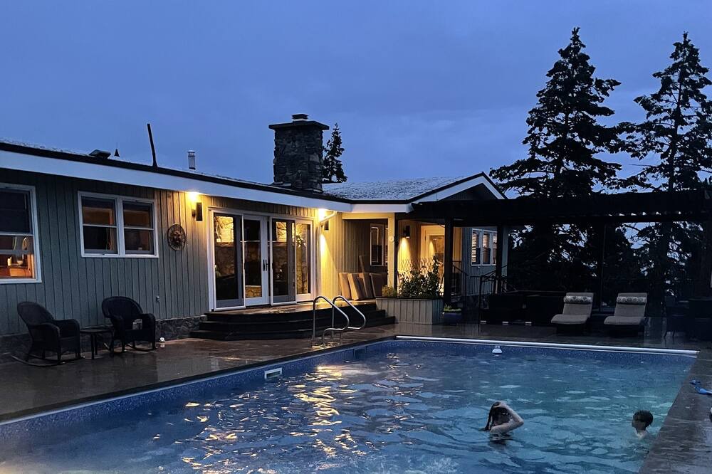 Photo of Outdoor in West Kelowna Estates