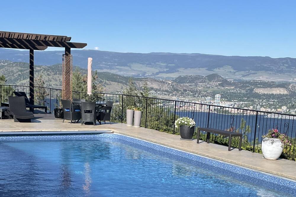 Photo of Outdoor in West Kelowna Estates