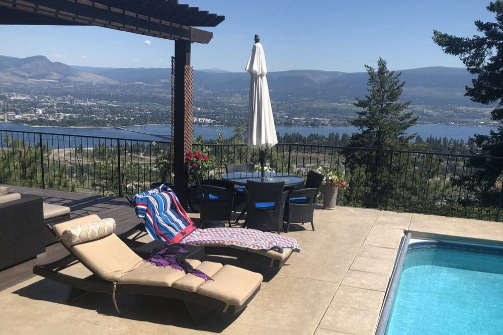 Photo of Outdoor in West Kelowna Estates