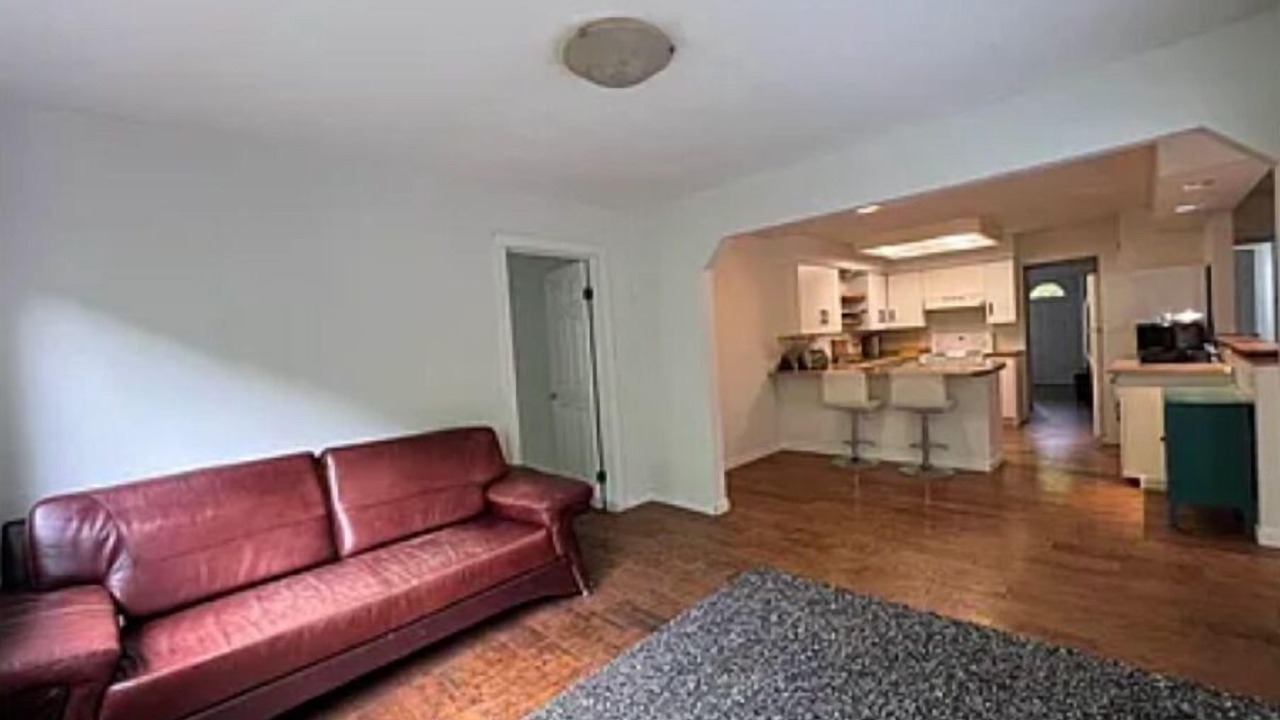 Photo of Livingroom in West Sechelt