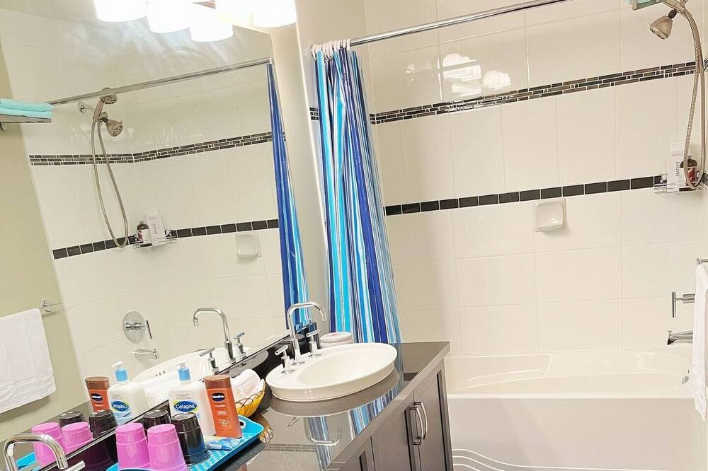 Photo of Bathroom in Burke Mountain