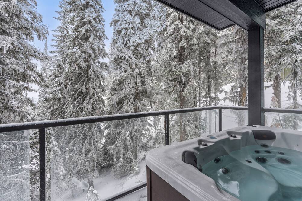 Photo of Outdoor in Silver Star Mountain