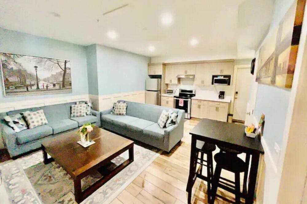 Photo of Livingroom in Promontory