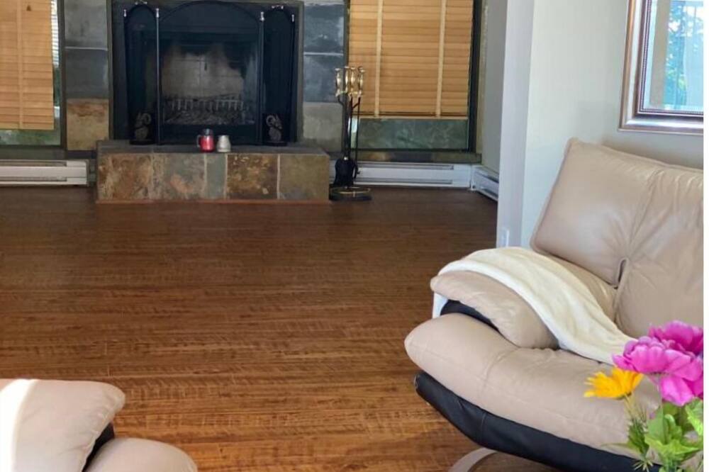 Photo of Livingroom in Lions Bay