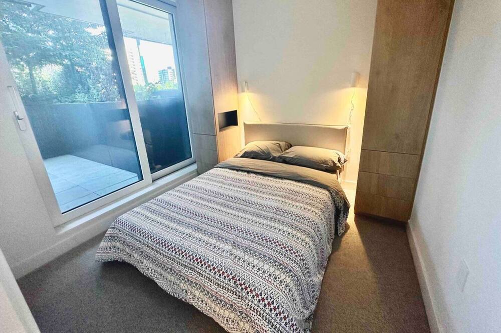 Photo of Bedroom in Renfrew-Collingwood